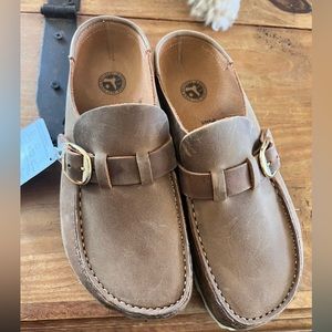Brand New Brown Oiled Buckley Birkenstock Clogs- Size 39/8